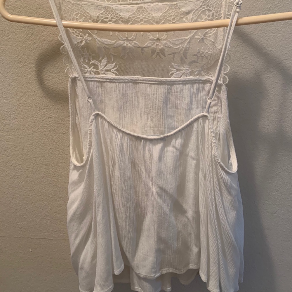 Urban Outfitters Lace Top🤍🤍 - Picture 2 of 3